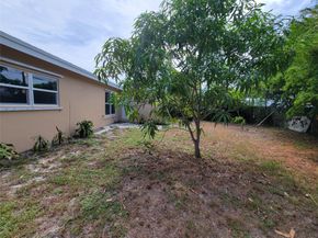 351 NE 43rd Ct, Oakland Park FL 33334