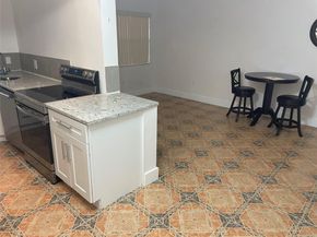 1840 Dewey St 102, Hollywood FL 33020