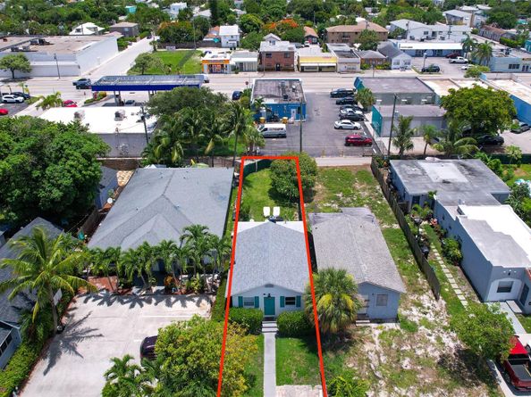 422 N H St, Lake Worth Beach FL 33460