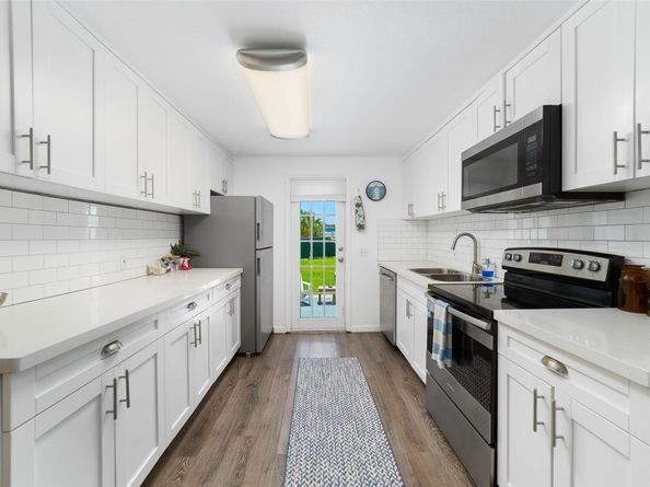 422 N H St, Lake Worth Beach FL 33460