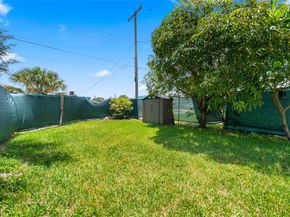 422 N H St, Lake Worth Beach FL 33460