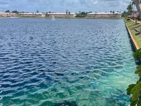 815 SW 10th Ter 21V, Hallandale Beach FL 33009