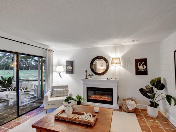 27 Westgate Lane C, Boynton Beach FL 33436