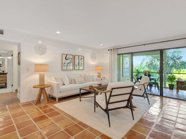 27 Westgate Lane C, Boynton Beach FL 33436