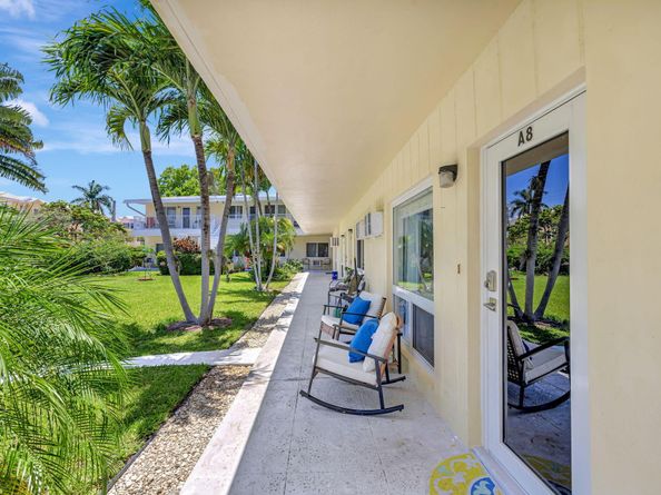 3201 SE 10th Street A8, Pompano Beach FL 33062