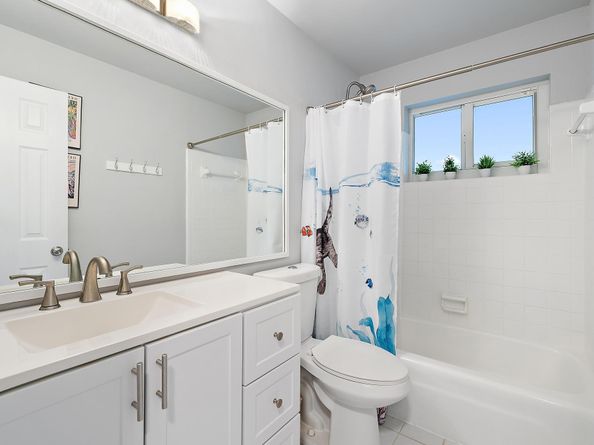 3931 Flag Drive, Palm Beach Gardens FL 33410