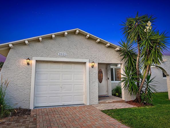 3931 Flag Drive, Palm Beach Gardens FL 33410
