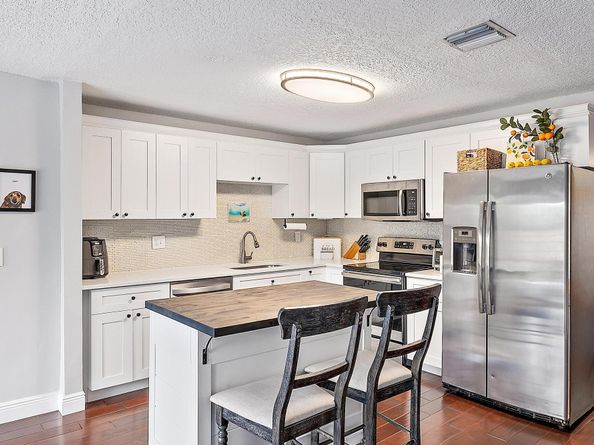 3931 Flag Drive, Palm Beach Gardens FL 33410