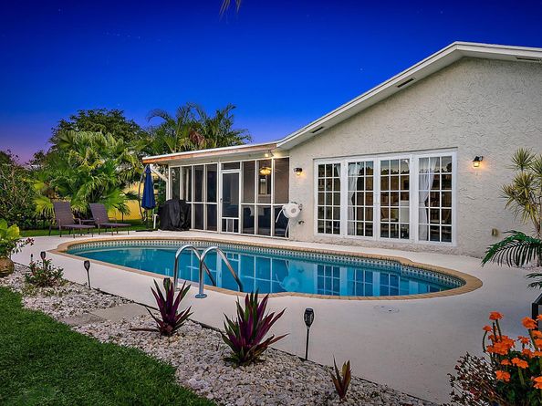 3931 Flag Drive, Palm Beach Gardens FL 33410
