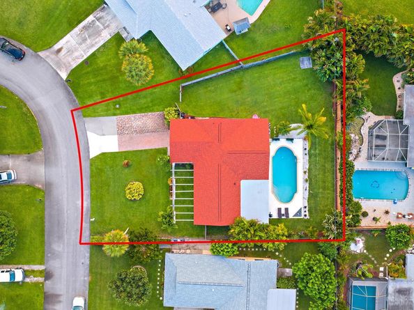 3931 Flag Drive, Palm Beach Gardens FL 33410