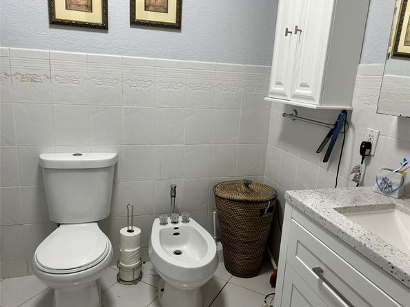 2000 SW 28th Ave, Fort Lauderdale FL 33312