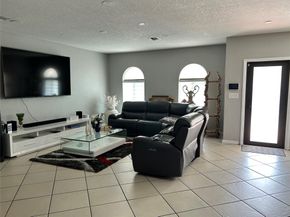 2000 SW 28th Ave, Fort Lauderdale FL 33312