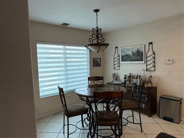 2000 SW 28th Ave, Fort Lauderdale FL 33312