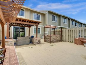 11103 NW 37th St, Sunrise FL 33351