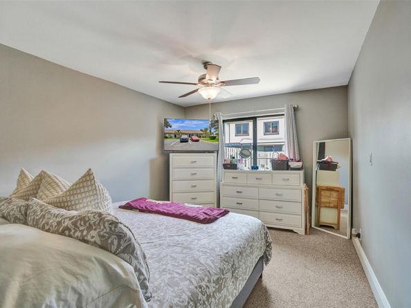 11103 NW 37th St, Sunrise FL 33351