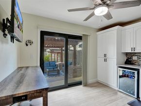 11103 NW 37th St, Sunrise FL 33351