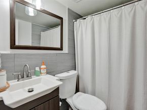 11103 NW 37th St, Sunrise FL 33351