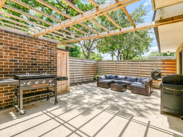 630 6th Terrace, Palm Beach Gardens FL 33418