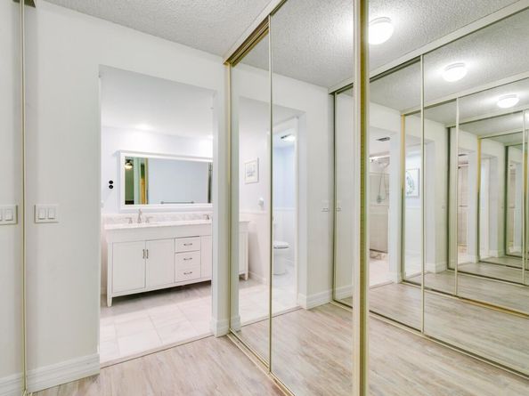 630 6th Terrace, Palm Beach Gardens FL 33418