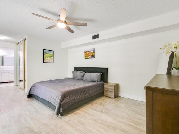 630 6th Terrace, Palm Beach Gardens FL 33418