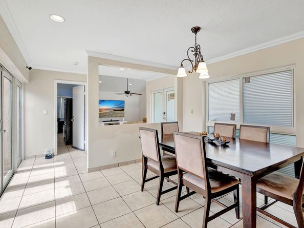 3160 NW 97 Way, Sunrise FL 33351