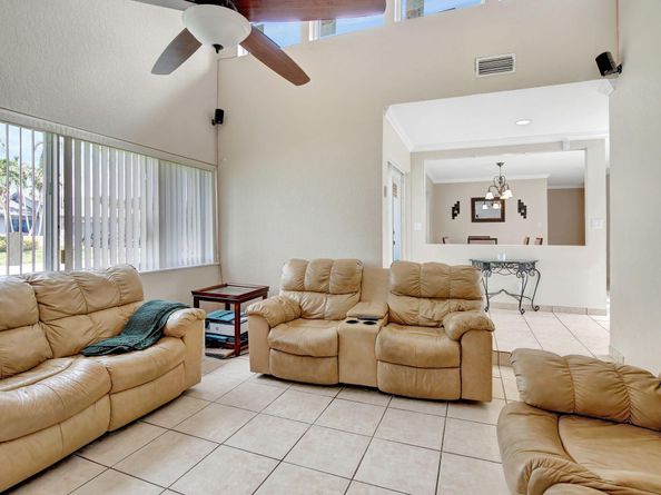 3160 NW 97 Way, Sunrise FL 33351