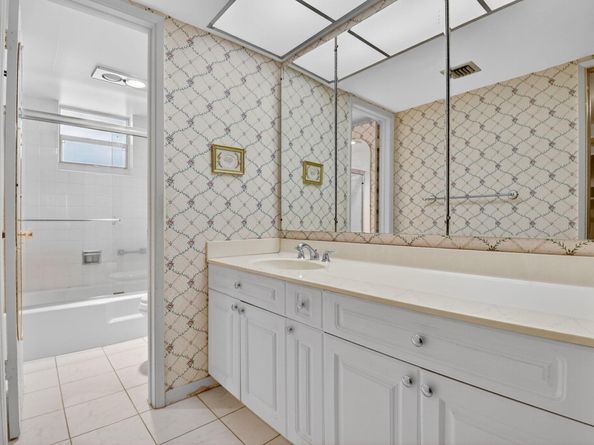 3570 S Ocean Boulevard 508, South Palm Beach FL 33480