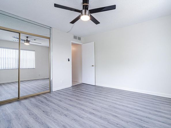 3280 Spanish Moss Ter 307, Lauderhill FL 33319