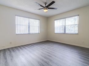 3280 Spanish Moss Ter 307, Lauderhill FL 33319