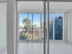 2731 NE 14th St Causeway 314, Pompano Beach FL 33062