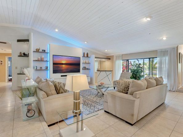 1988 NW 112th Ave, Coral Springs FL 33071