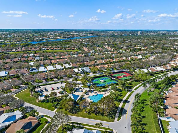 150 Beach Summit Court, Jupiter FL 33477