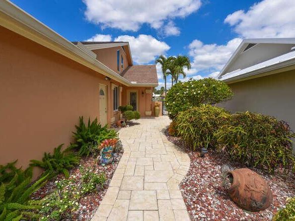 150 Beach Summit Court, Jupiter FL 33477
