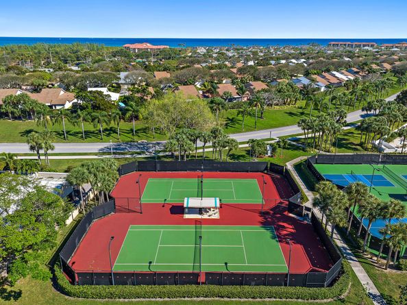 150 Beach Summit Court, Jupiter FL 33477