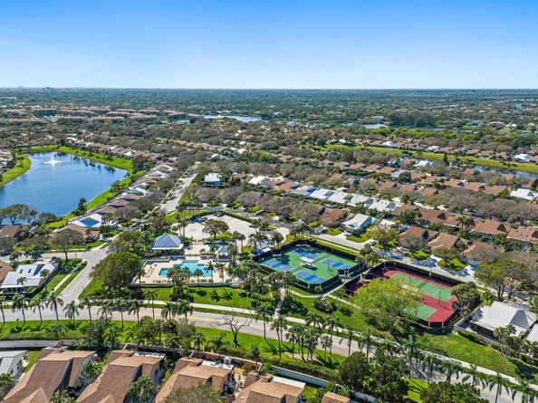 150 Beach Summit Court, Jupiter FL 33477