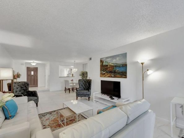 7844 La Mirada Drive, Boca Raton FL 33433