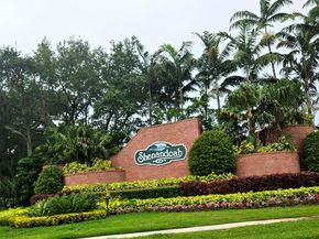 530 Radford Ter, Davie FL 33325