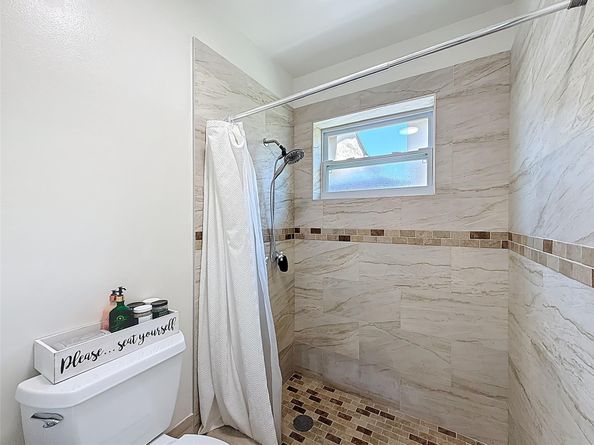 530 Radford Ter, Davie FL 33325