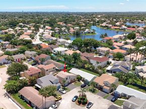 530 Radford Ter, Davie FL 33325
