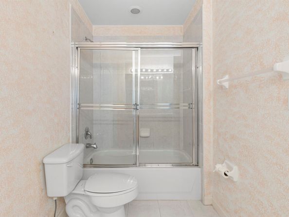 154 Berenger Walk, Royal Palm Beach FL 33414