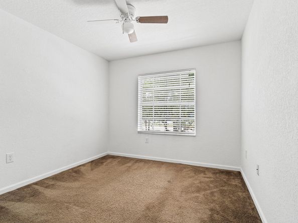 8244 Prestige Commons Dr, Tamarac FL 33321