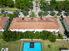 8244 Prestige Commons Dr, Tamarac FL 33321