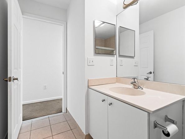 8244 Prestige Commons Dr, Tamarac FL 33321