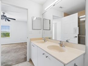 8244 Prestige Commons Dr, Tamarac FL 33321