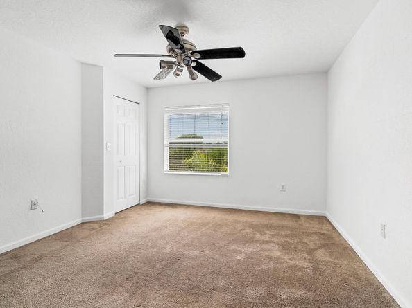 8244 Prestige Commons Dr, Tamarac FL 33321
