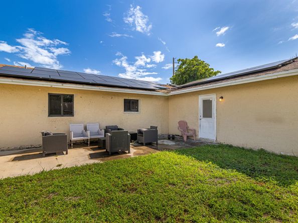 312 NW 18 Court, Pompano Beach FL 33060