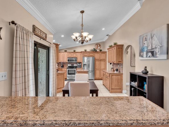8640 NW 50th Dr, Coral Springs FL 33067