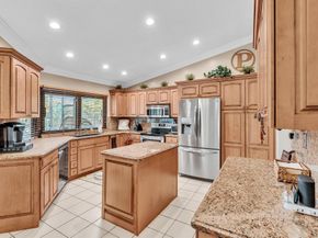 8640 NW 50th Dr, Coral Springs FL 33067