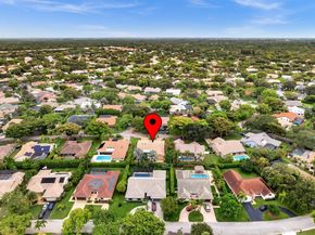 8640 NW 50th Dr, Coral Springs FL 33067