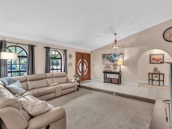 8640 NW 50th Dr, Coral Springs FL 33067